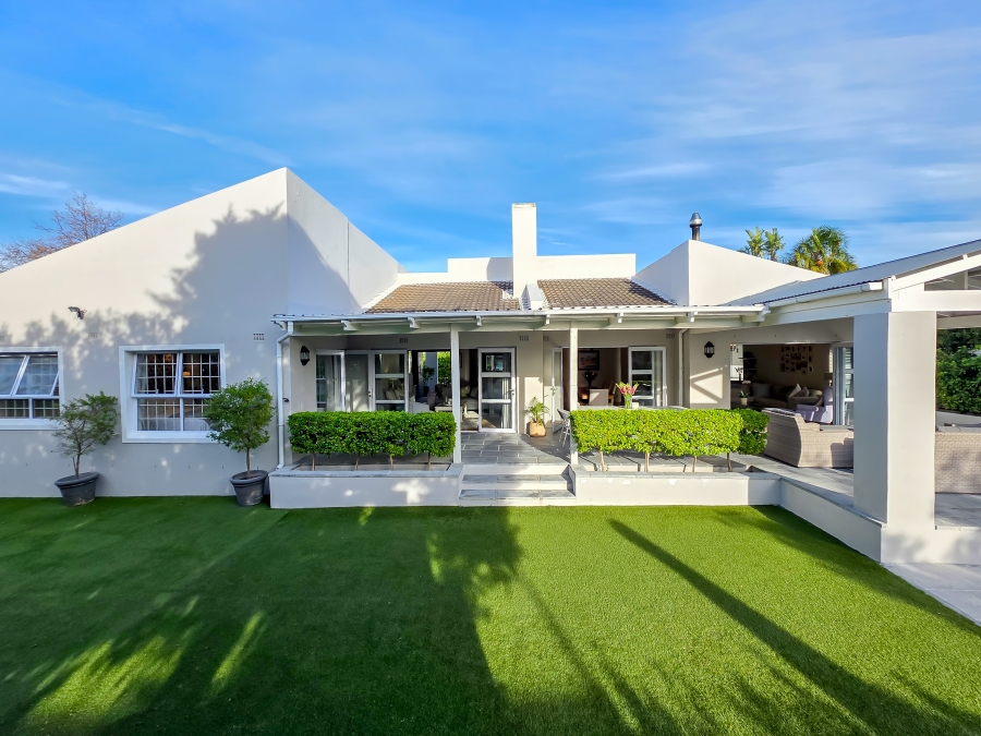 3 Bedroom Property for Sale in Constantia Western Cape